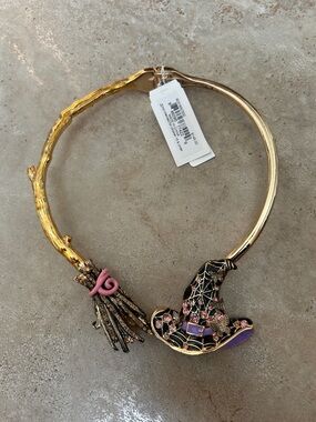 Betsey Johnson Witch Broom Web Hat Hinge Collar Statement Necklace Halloween 26